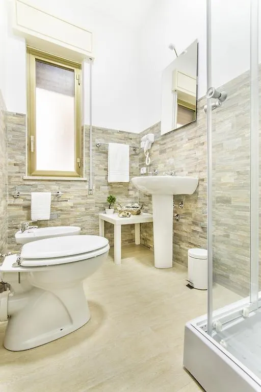 le Suite dei sette Arcangeli Palermo 0*,  Italia